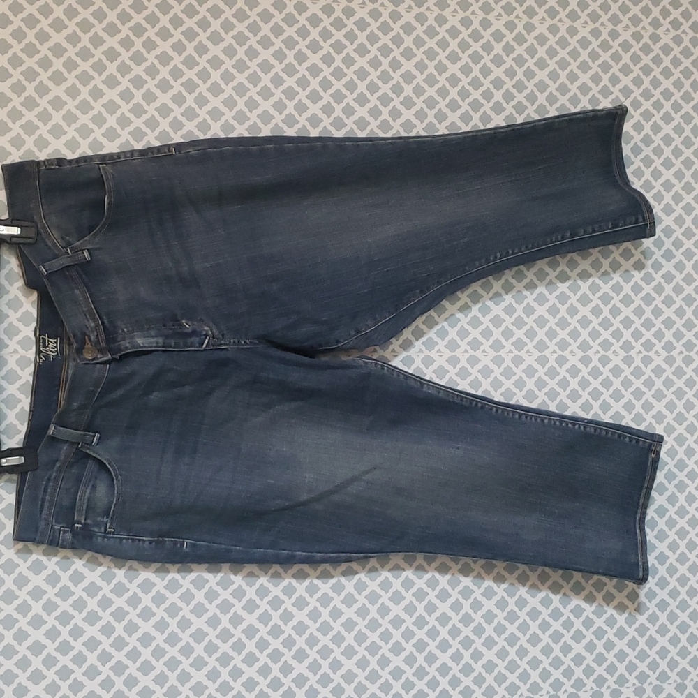 Old Navy "The Flirt" Women's Jean Capris